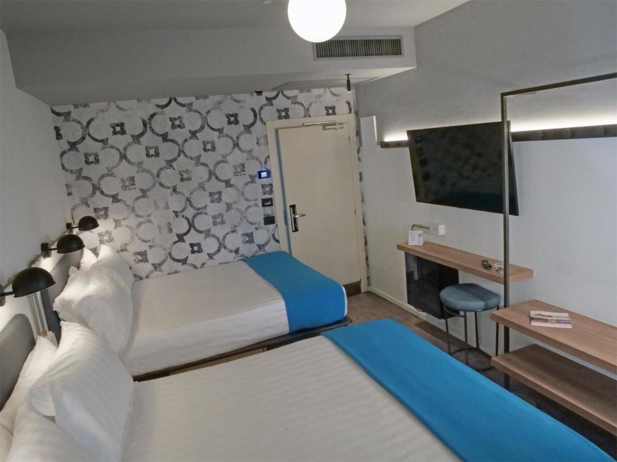 Hotel Europa Monetti Cattolica Esterno foto