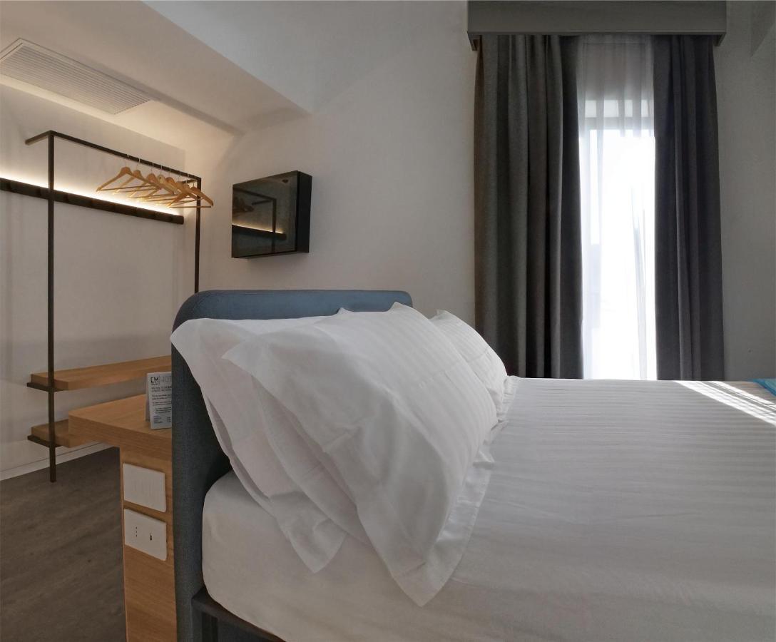Hotel Europa Monetti Cattolica Esterno foto
