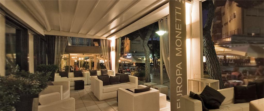 Hotel Europa Monetti Cattolica Esterno foto