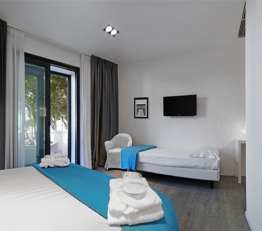 Hotel Europa Monetti Cattolica Camera foto