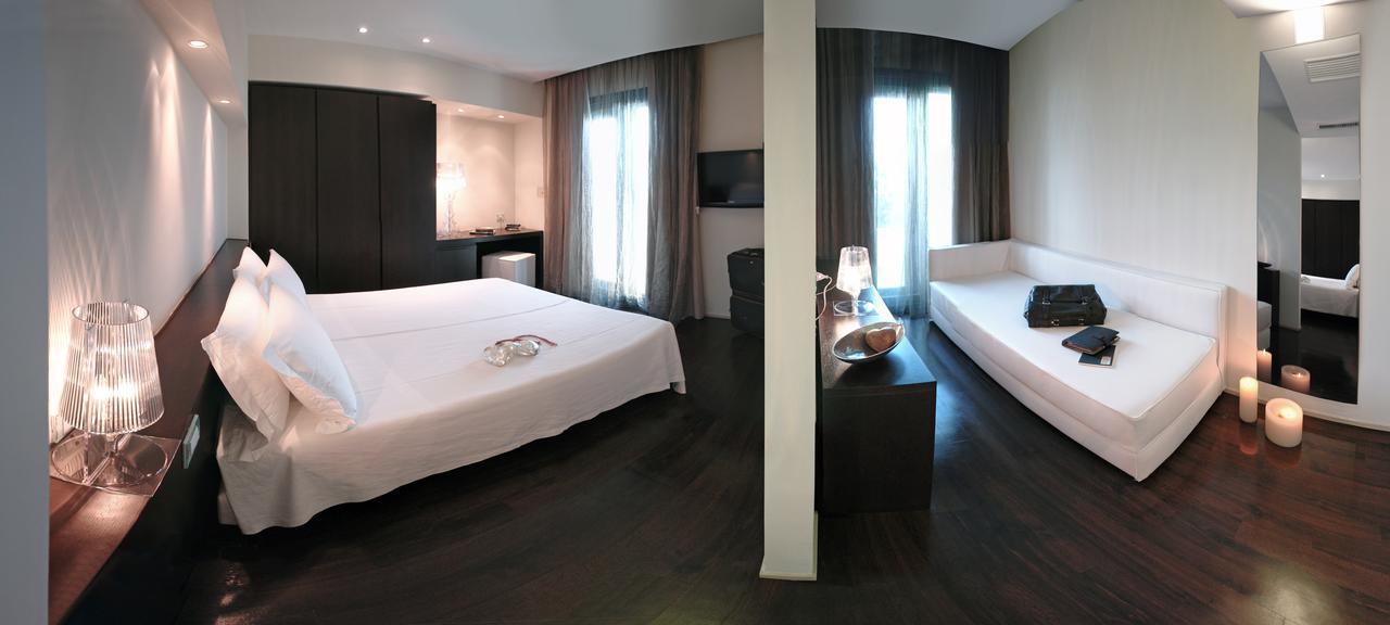 Hotel Europa Monetti Cattolica Esterno foto